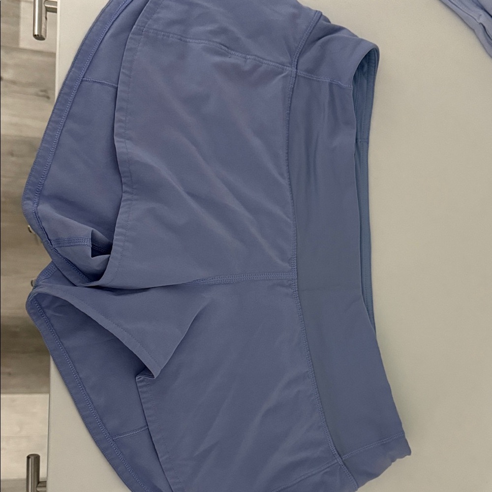 Lululemon Low Rise Speed Ups 2.5 inch